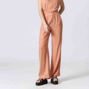 Linen Pants by The Korner